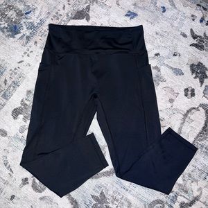 Senita Lux Repetition Capris - Black